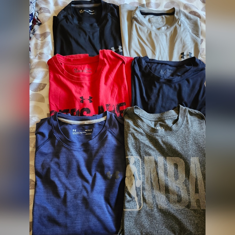 6 bundle t-shirt M